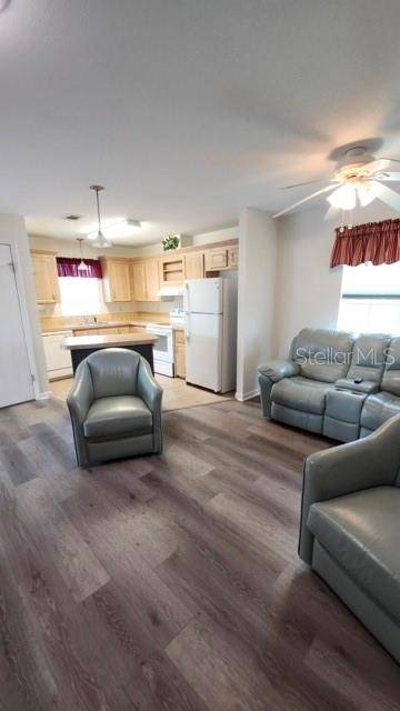 Bradenton, FL 34205,1503 23RD AVE W