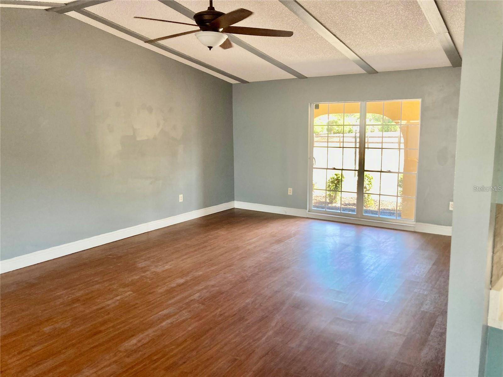 Sarasota, FL 34243,448 MCARTHUR AVE
