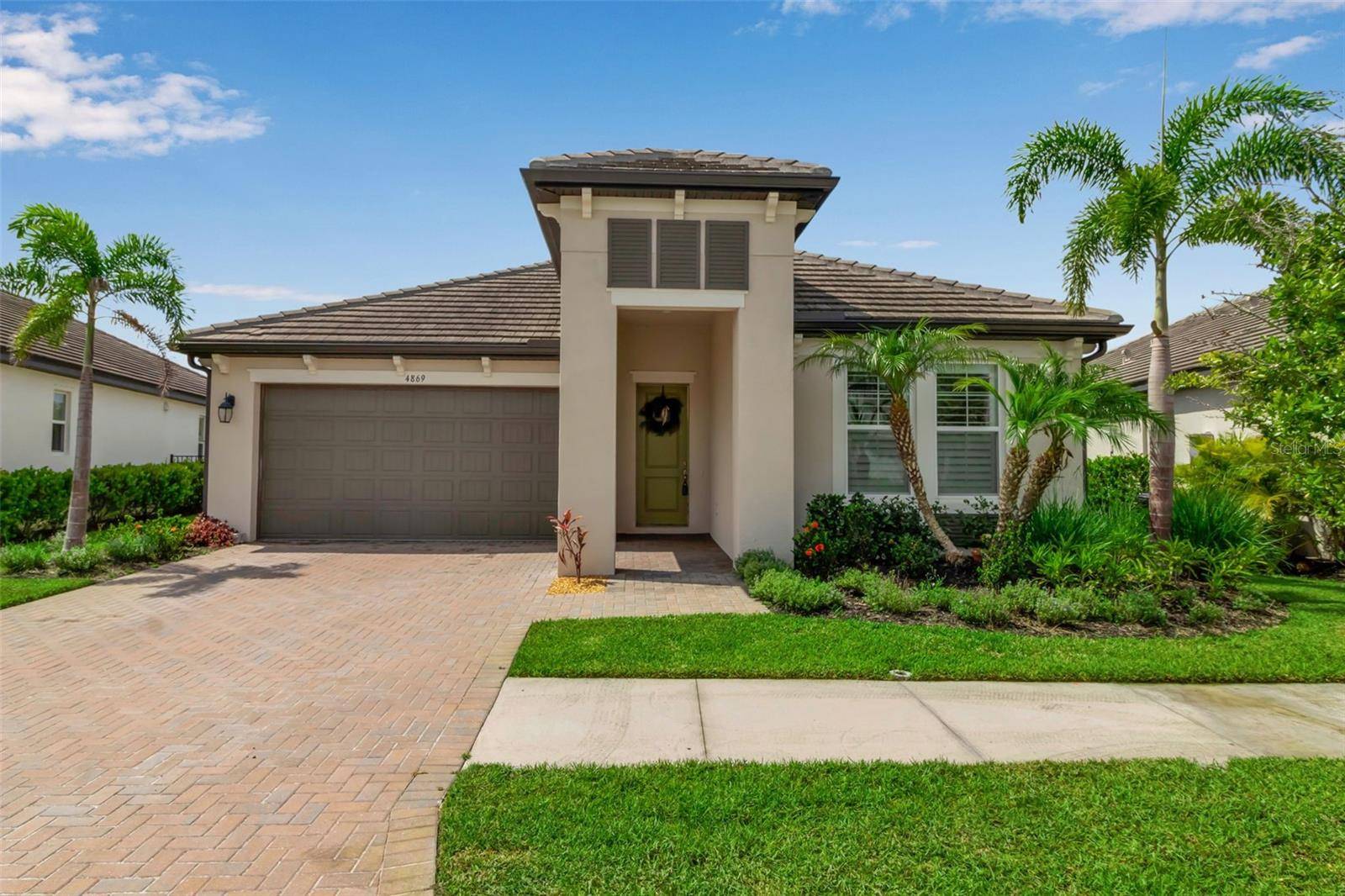 4869 ANTRIM DR, Sarasota, FL 34240