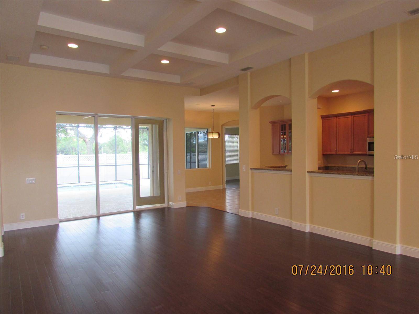 Sarasota, FL 34240,7457 PALMER GLEN CIR