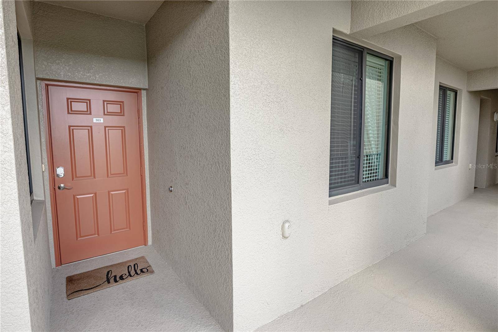 Bradenton, FL 34212,7005 RIVER HAMMOCK DR #303