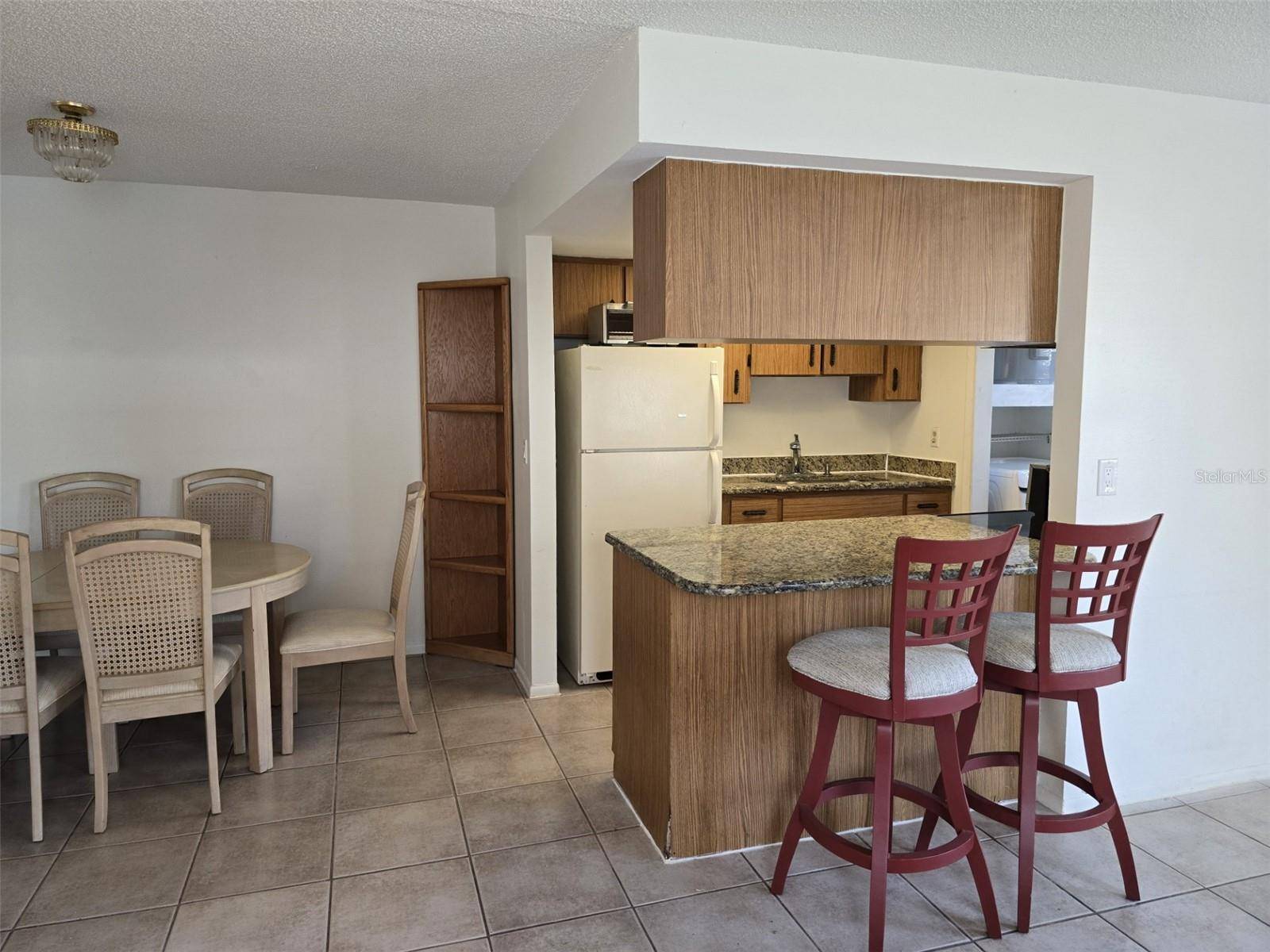 Sarasota, FL 34232,835 PONDER LN