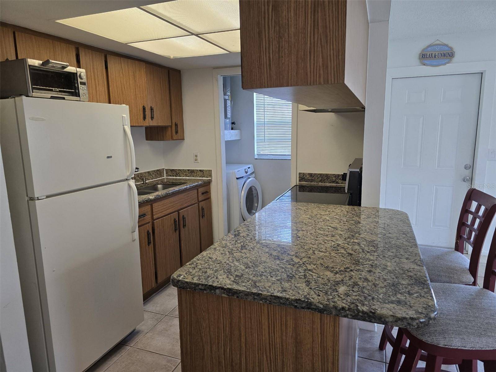 Sarasota, FL 34232,835 PONDER LN