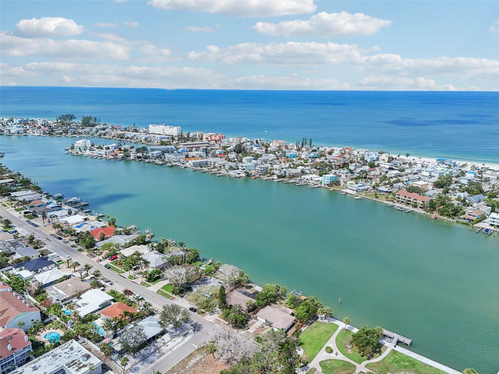 St Pete Beach, FL 33706,9300 GULF BLVD