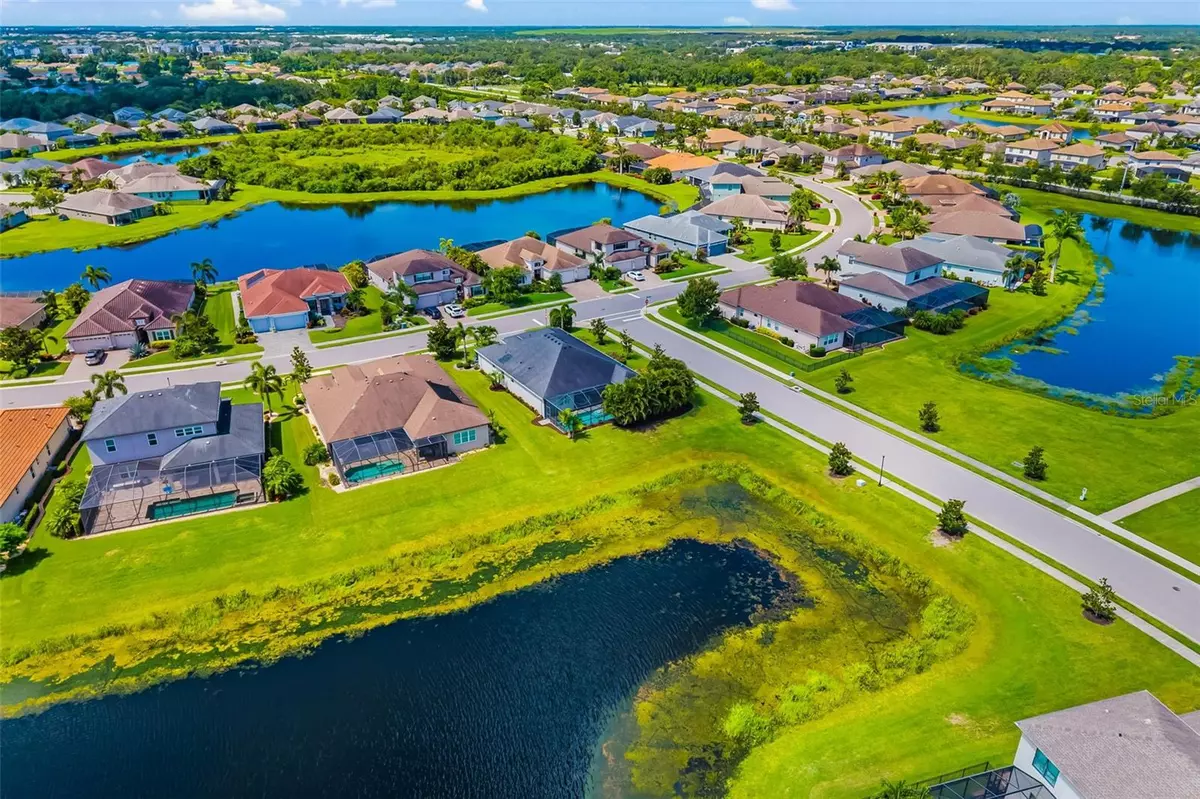 Bradenton, FL 34212,650 ROSEMARY CIR