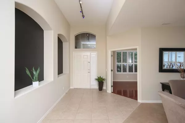 Sarasota, FL 34232,1732 OLD SUMMERWOOD BLVD