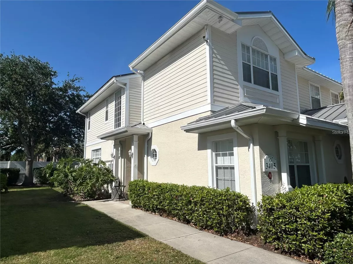 Bradenton, FL 34210,3405 54TH DR W #104