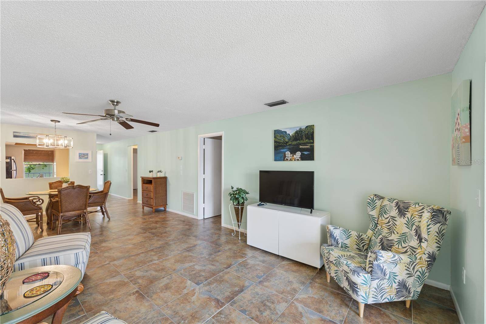 Sarasota, FL 34231,2639 WOODGATE LN #H8