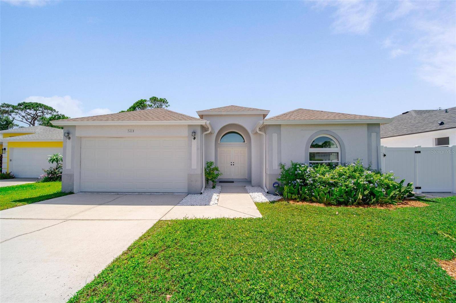 5410 MATTHEW CT, Sarasota, FL 34231