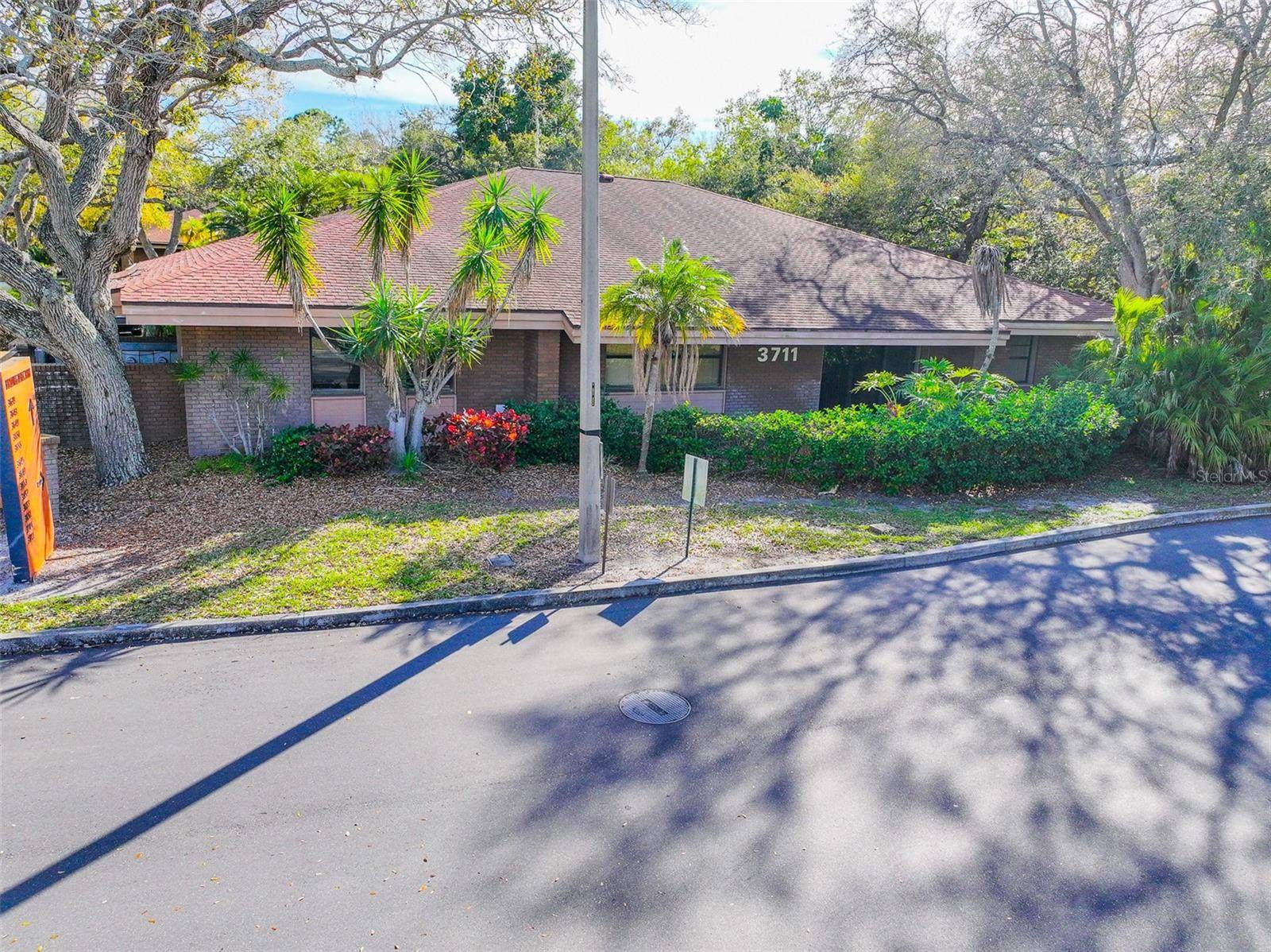 3711 CORTEZ RD W #160, Bradenton, FL 34210