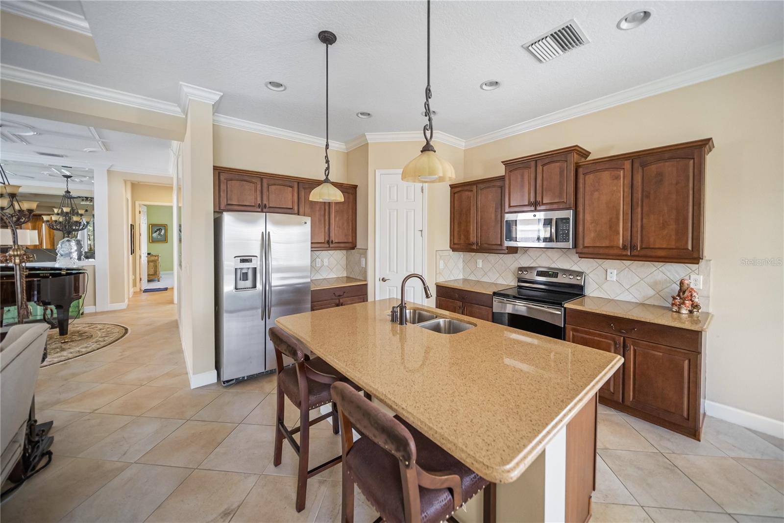 Sun City Center, FL 33573,305 SIENA VISTA PL