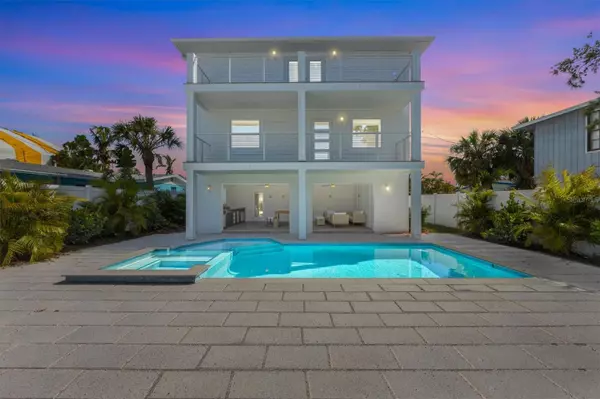 Anna Maria, FL 34216,616 FERN ST