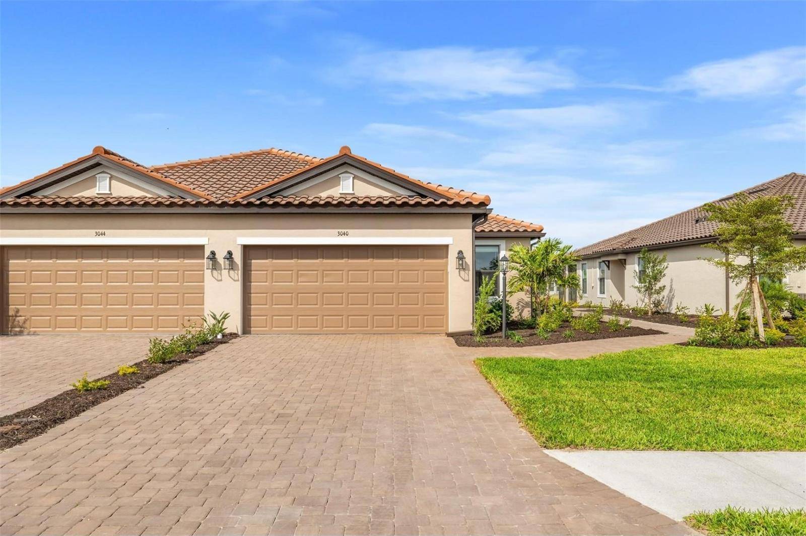Bradenton, FL 34211,3040 FORMIA CT