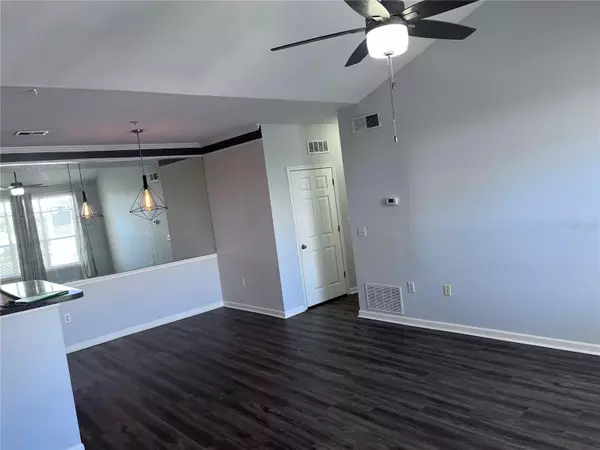 Bradenton, FL 34210,4802 51ST ST W #1524