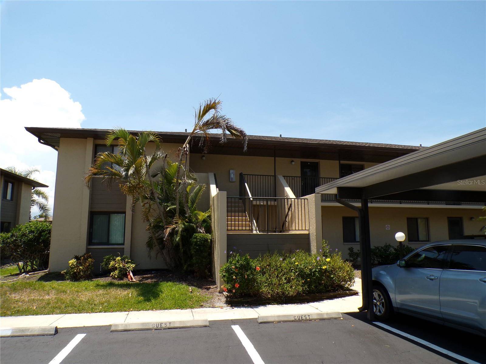 4016 OAKVIEW DR #J6, Punta Gorda, FL 33980
