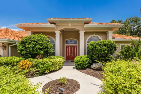 8136 DEERBROOK CIR, Sarasota, FL 34238