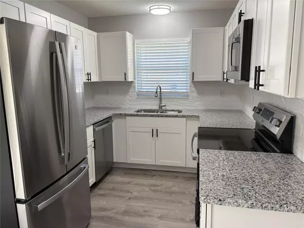 Sarasota, FL 34241,4031 WAKE AVE
