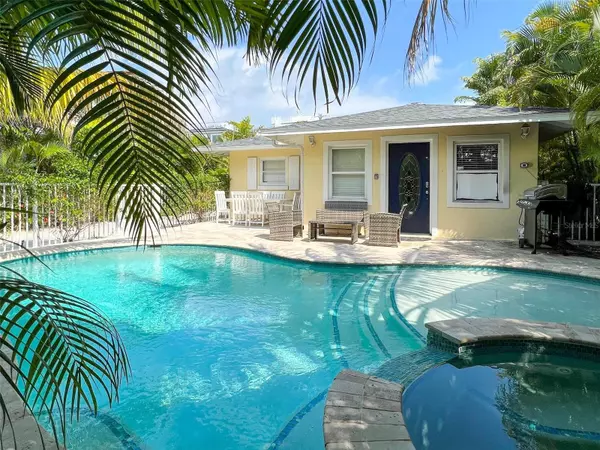 152 COOLIDGE DR, Sarasota, FL 34236