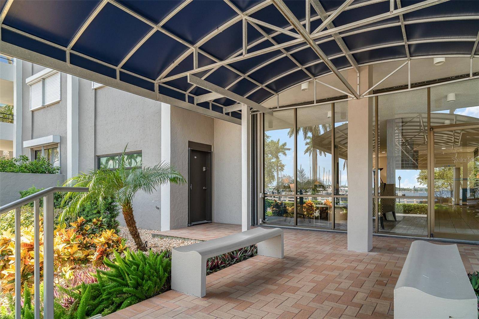 1400 1ST AVE W #103, Bradenton, FL 34205