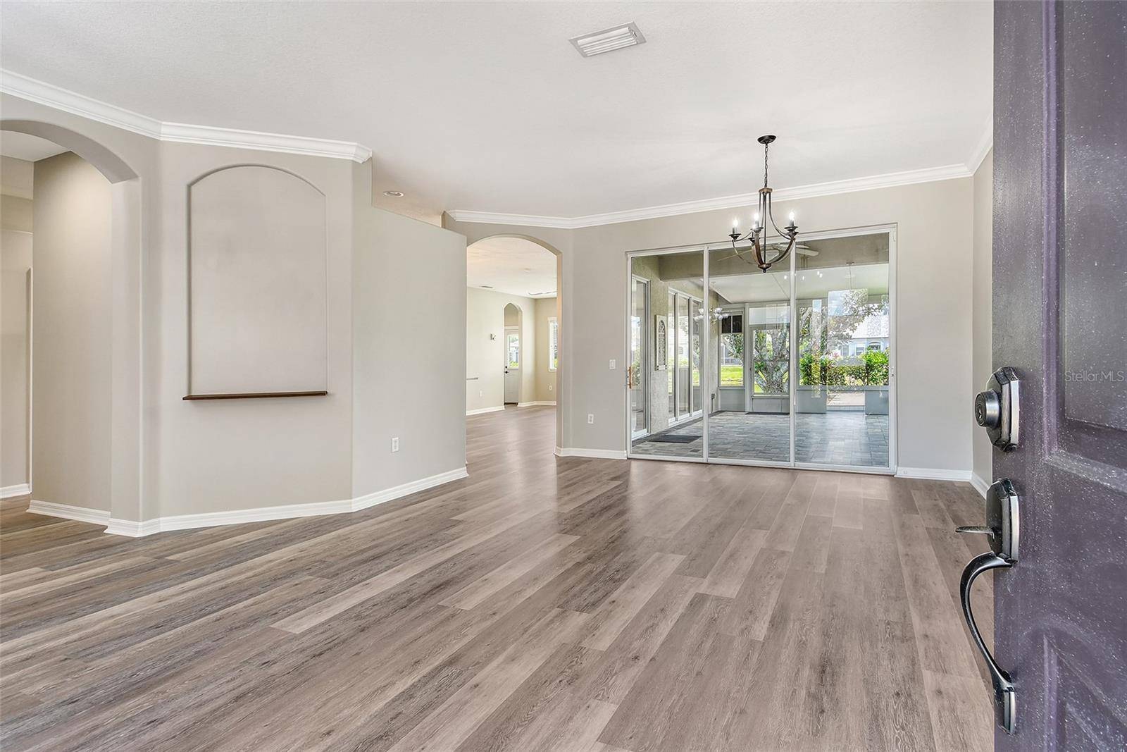 Bradenton, FL 34203,6732 64TH PL E