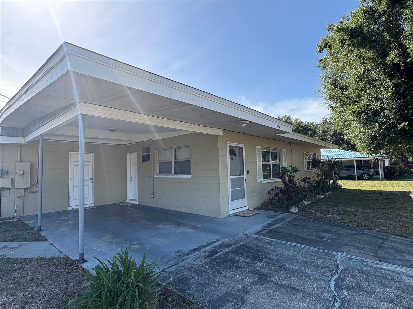 Bradenton, FL 34205,1224 38TH ST W