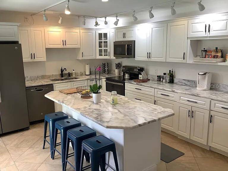 3802 SAXON DR, New Smyrna Beach, FL 32169