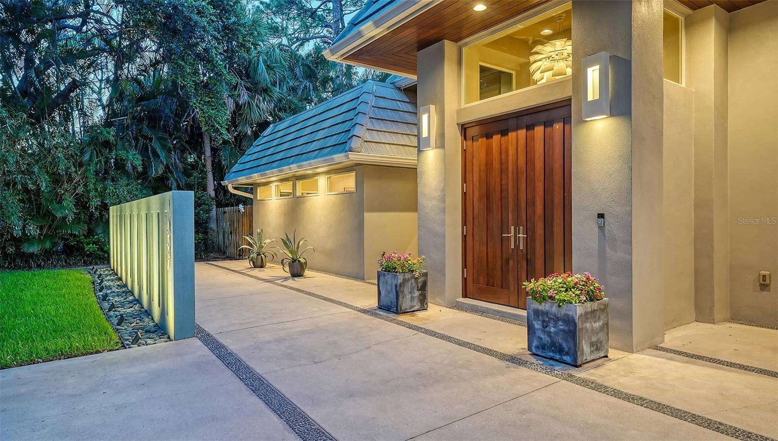 Sarasota, FL 34231,1627 PEREGRINE POINT CT