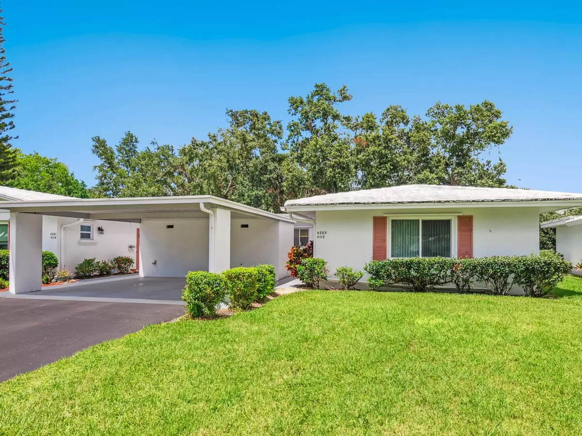 Sarasota, FL 34235,4203 SCHWALBE DR #115