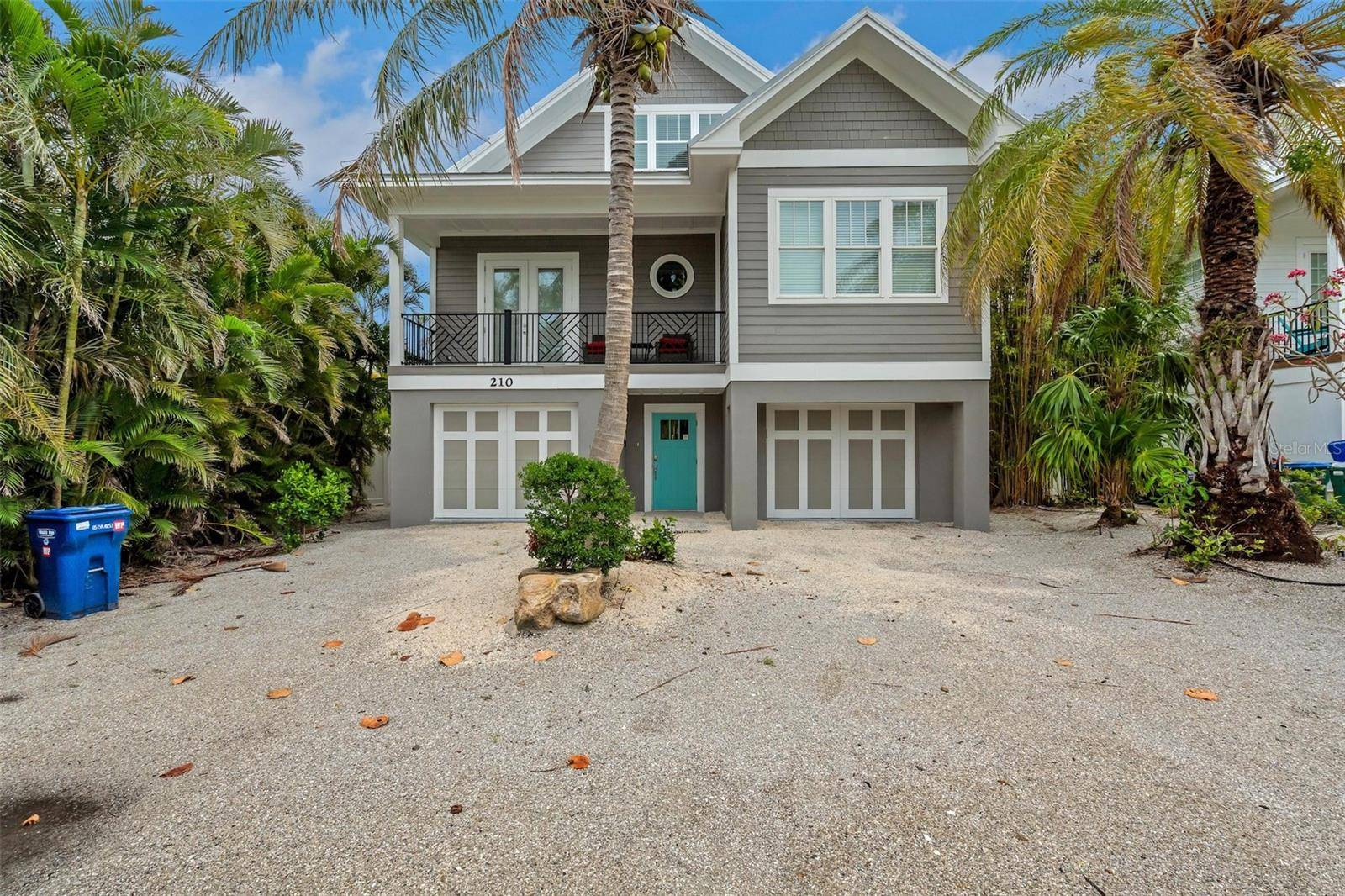 Holmes Beach, FL 34217