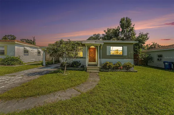 5028 OXFORD AVE N, St Petersburg, FL 33710
