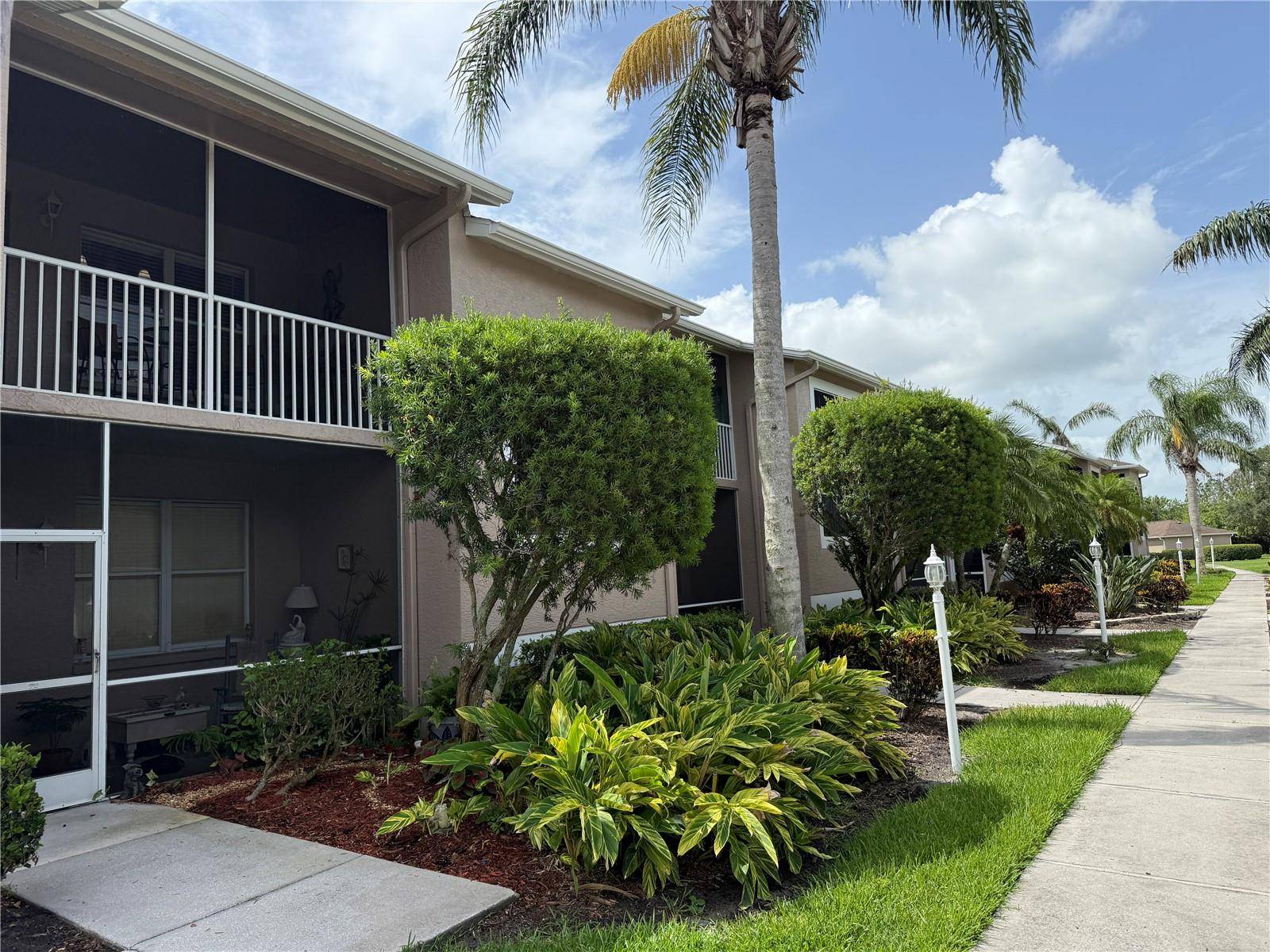 Sarasota, FL 34241,5320 HYLAND HILLS AVE #2222