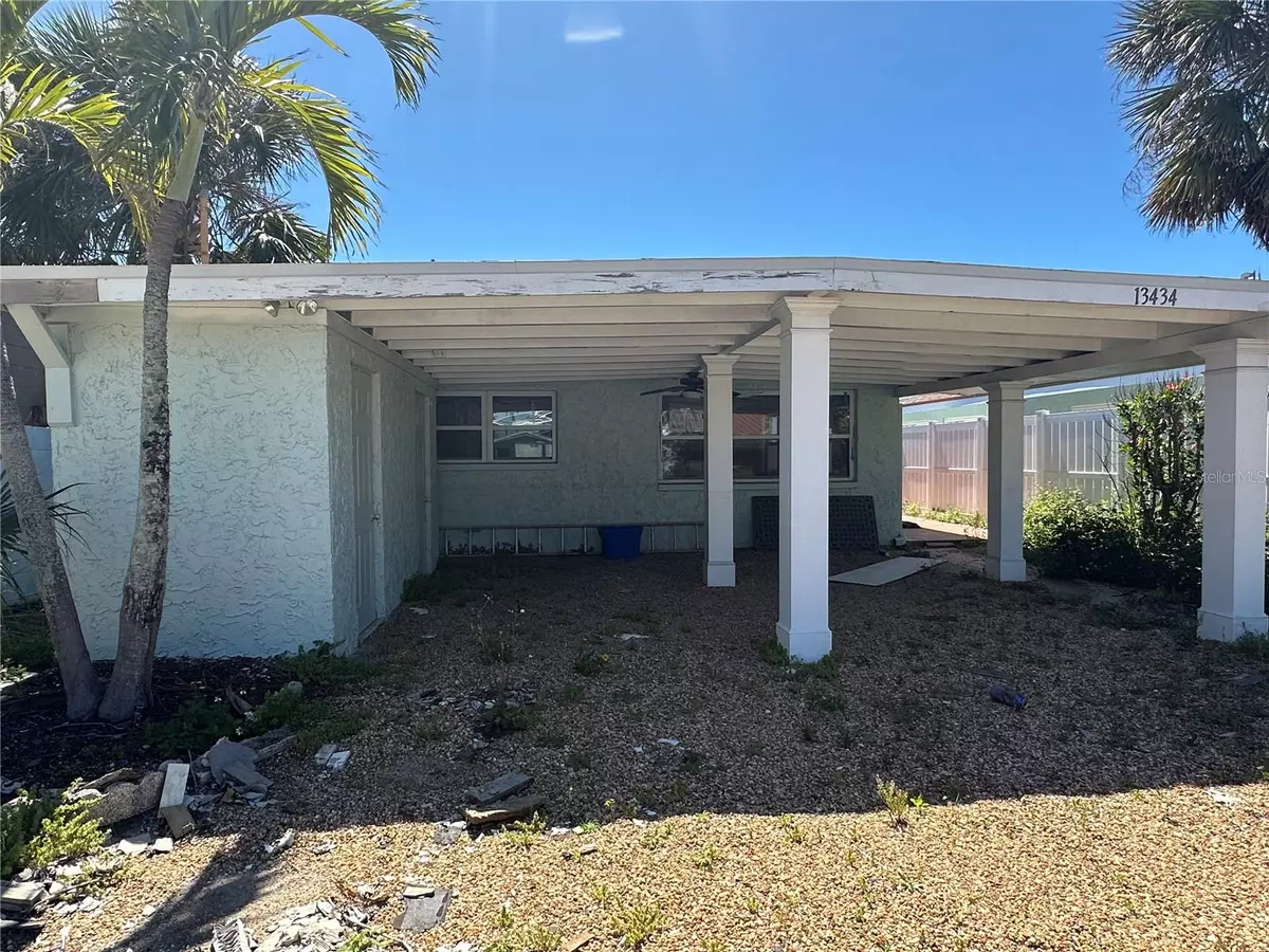 Madeira Beach, FL 33708,13434 1ST ST E