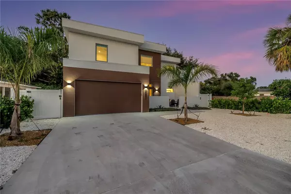 Sarasota, FL 34239,2065 GOLDENROD ST