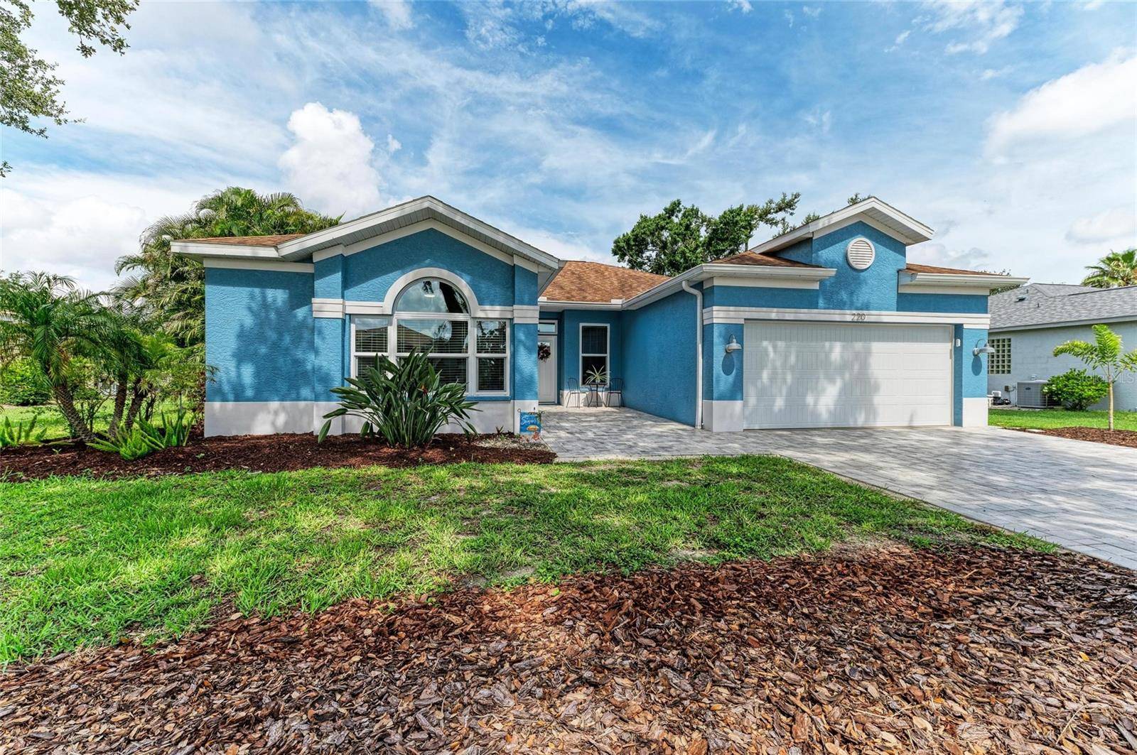 Bradenton, FL 34208,220 39TH ST NE