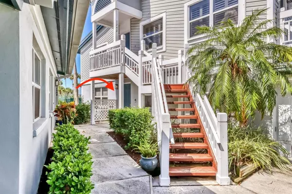 Sarasota, FL 34242,1240 SIESTA BAYSIDE DR #1240C