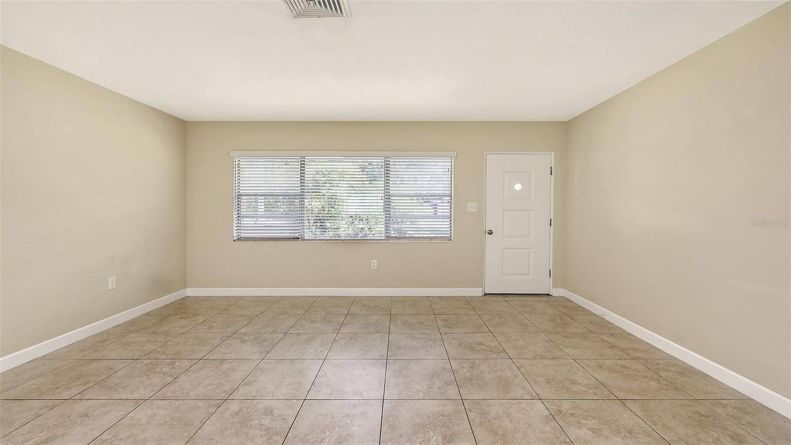 Sarasota, FL 34239,2088 GROVE ST