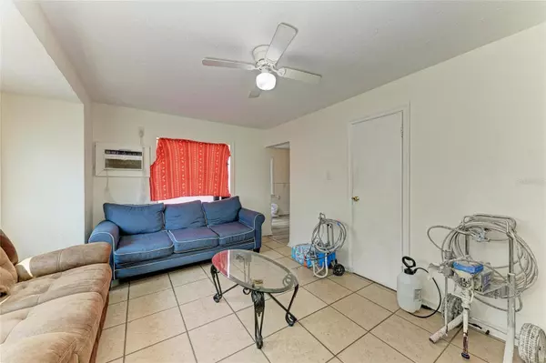 Bradenton, FL 34205,1701 13TH ST W