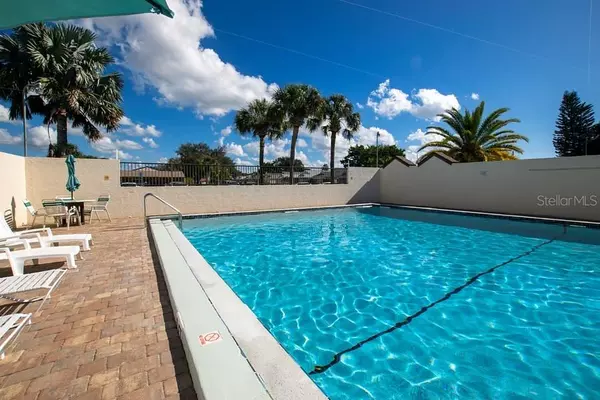 Bradenton, FL 34209