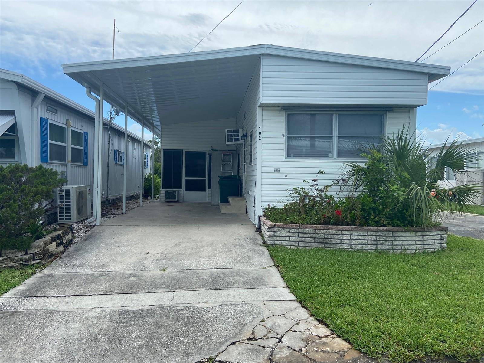 192 JET DR, Palmetto, FL 34221