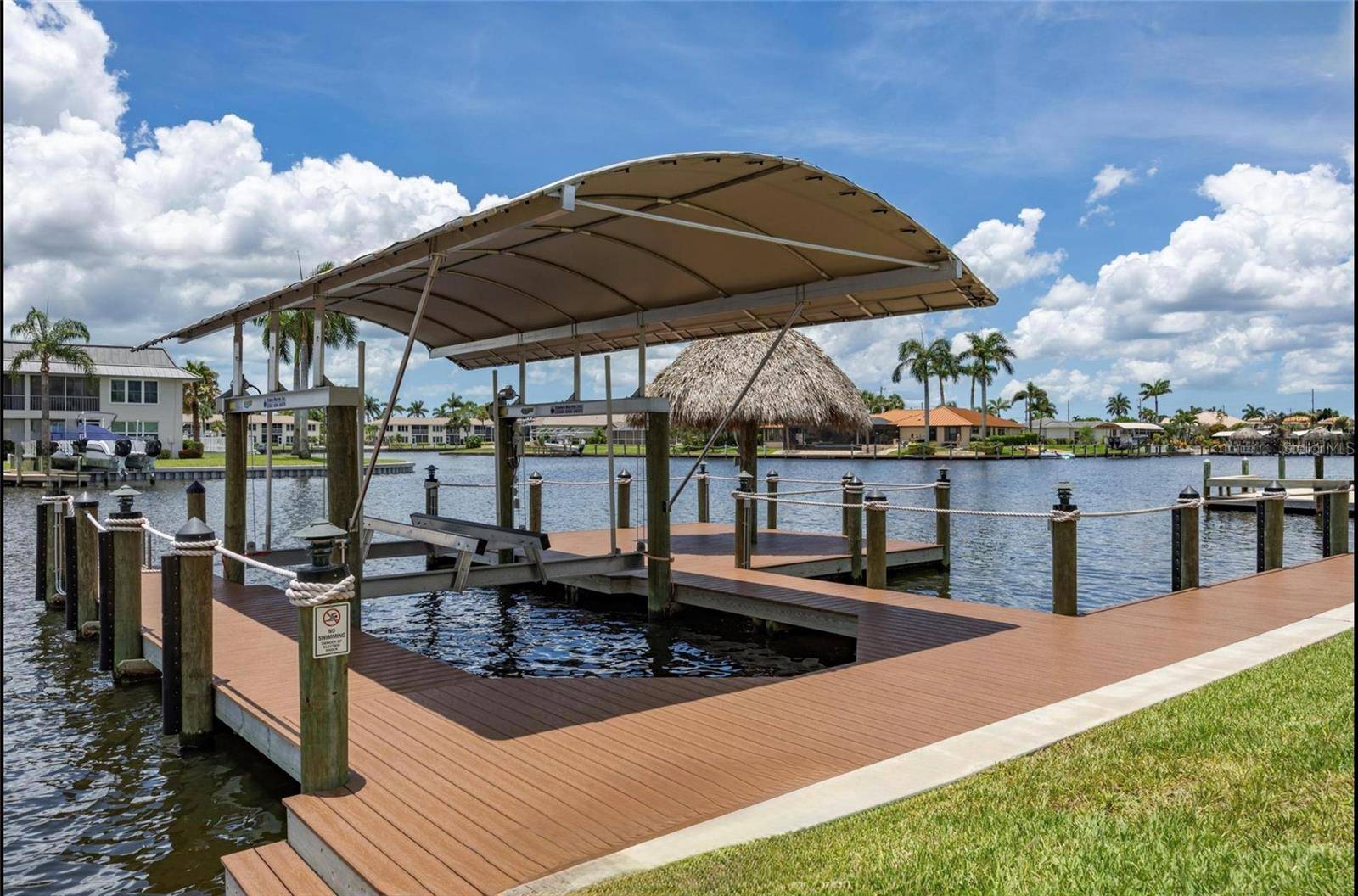 Cape Coral, FL 33904,1732 SE 40TH TER