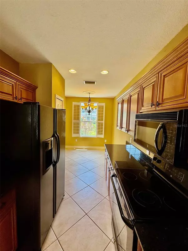 Bradenton, FL 34203,5620 WHITEHEAD ST