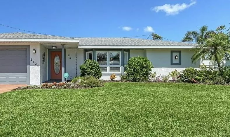 5524 ANTILLES DR, Sarasota, FL 34231