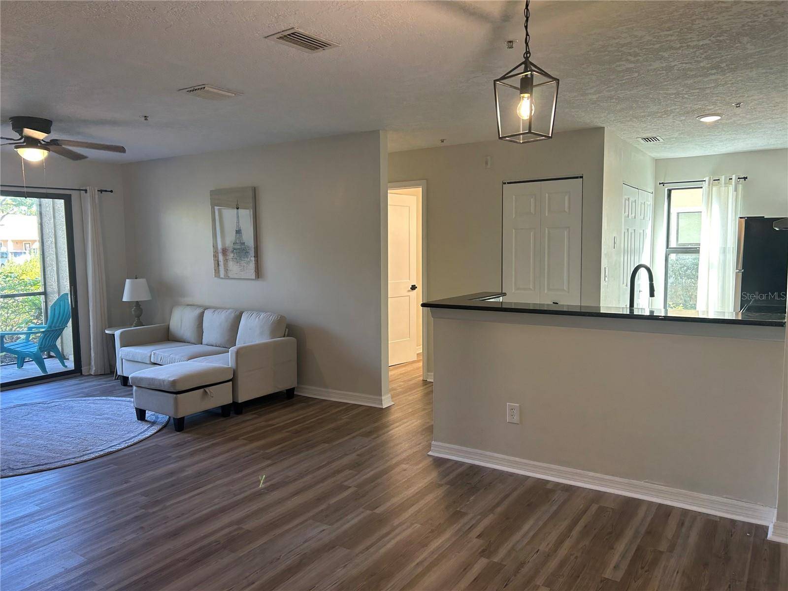 Sarasota, FL 34238,4005 CROCKERS LAKE BLVD #11