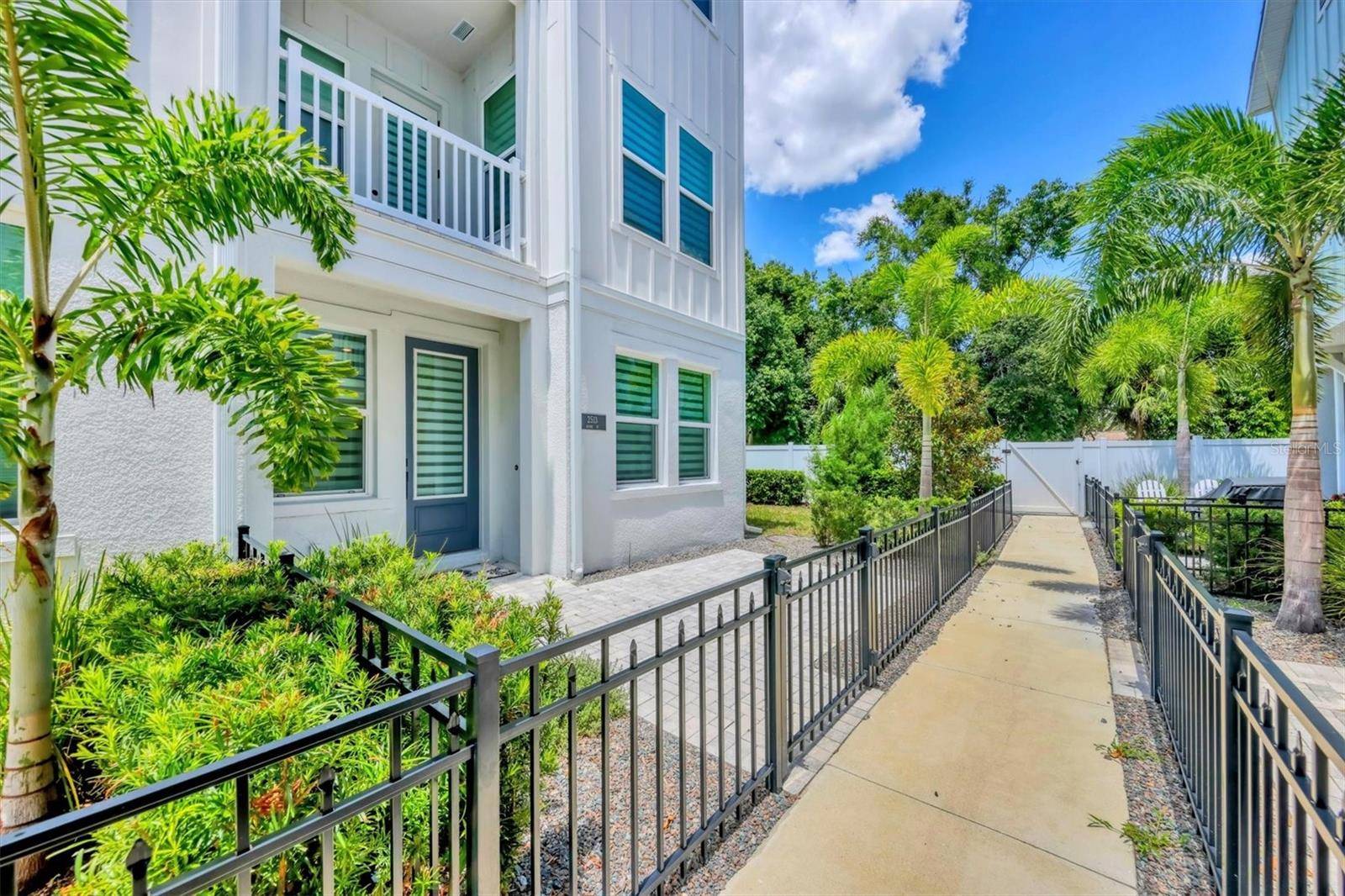 Sarasota, FL 34237,2513 BOONE CT