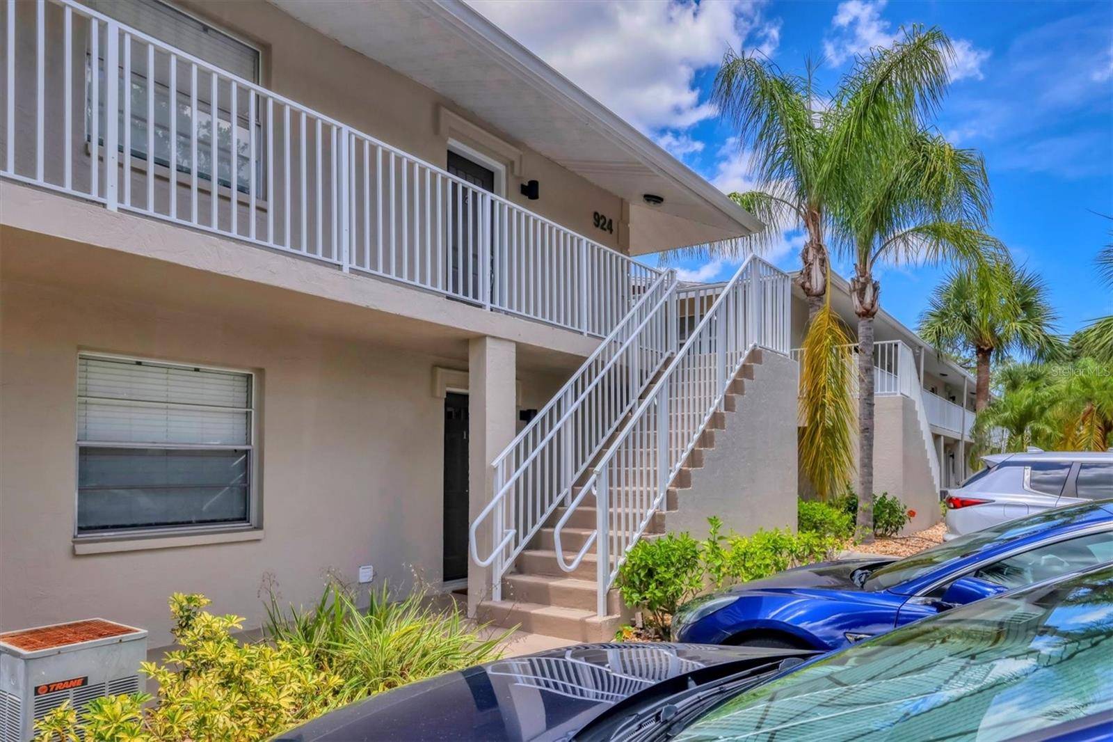 Sarasota, FL 34237,924 LA COSTA CIR #4