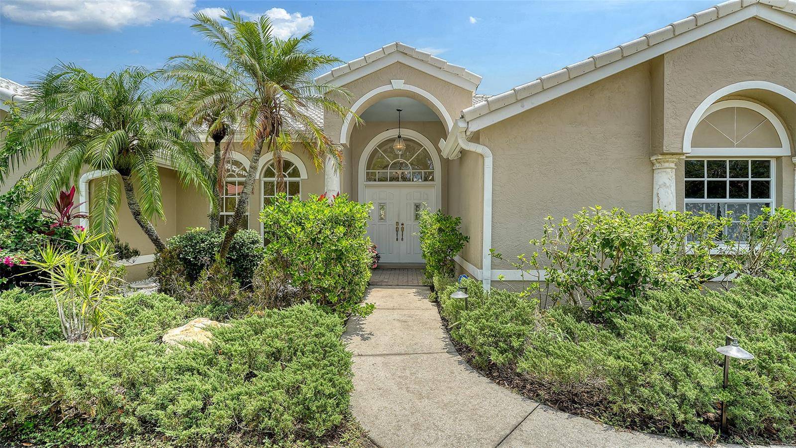 Sarasota, FL 34238,8239 CYPRESS HOLLOW DR