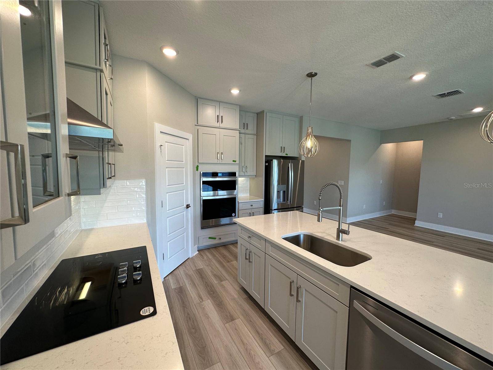 Nokomis, FL 34275,452 DAYLILY BLVD