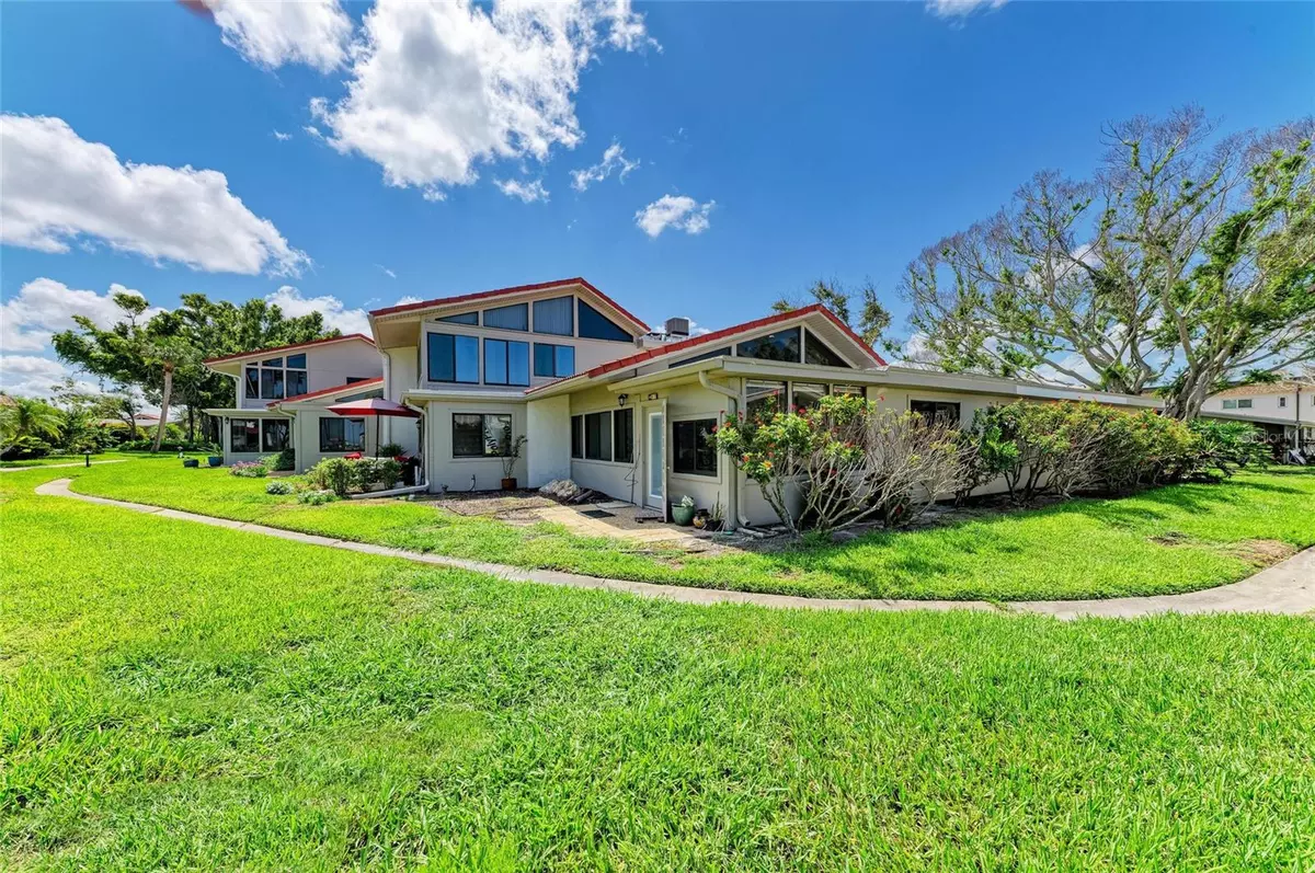 Venice, FL 34285,500 PARK BLVD S #97