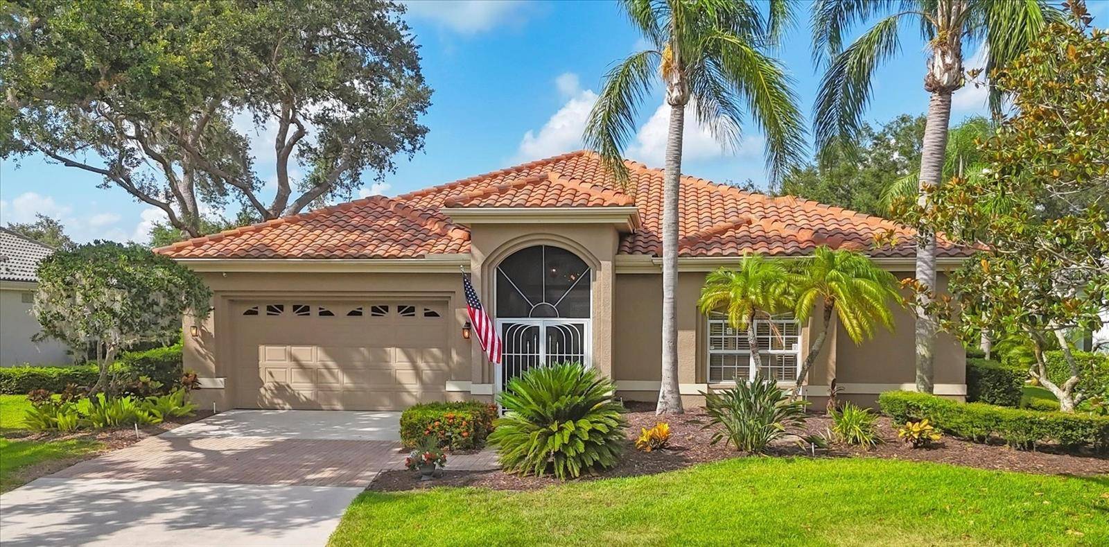 2518 DICK WILSON DR, Sarasota, FL 34240