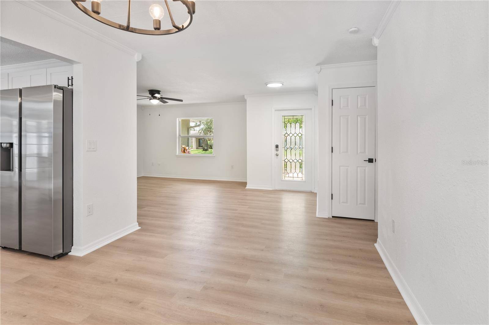 Sarasota, FL 34232,3236 KINGSWOOD DR